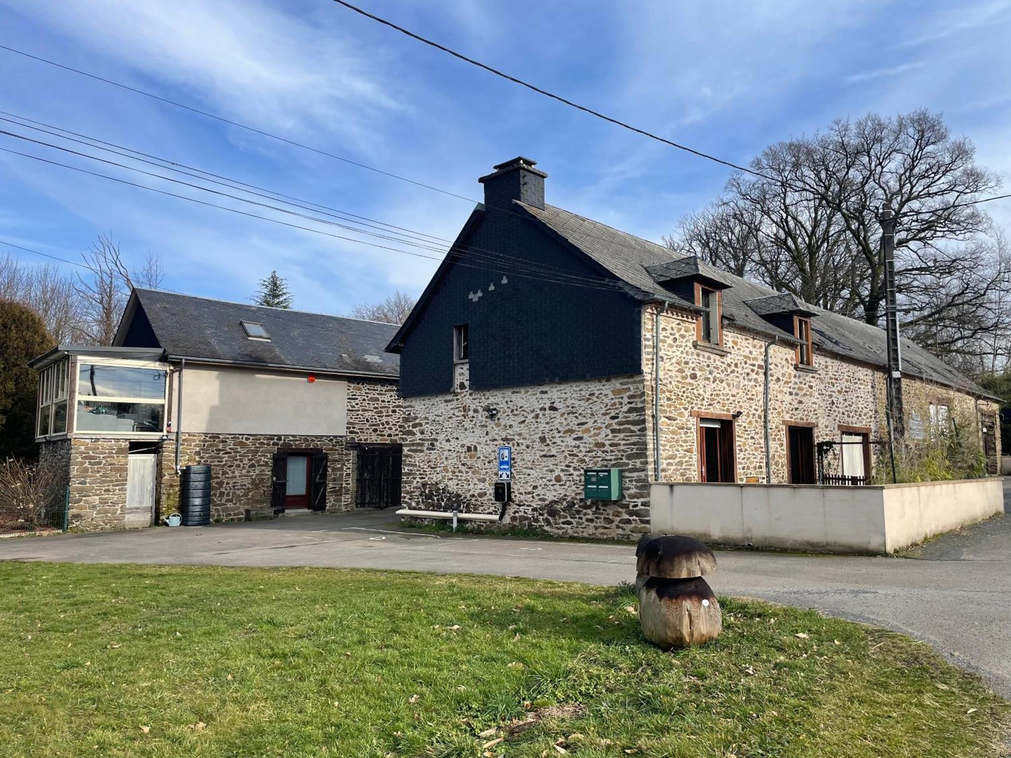 Les Gites Du Gauliat Espartignac 外观 照片